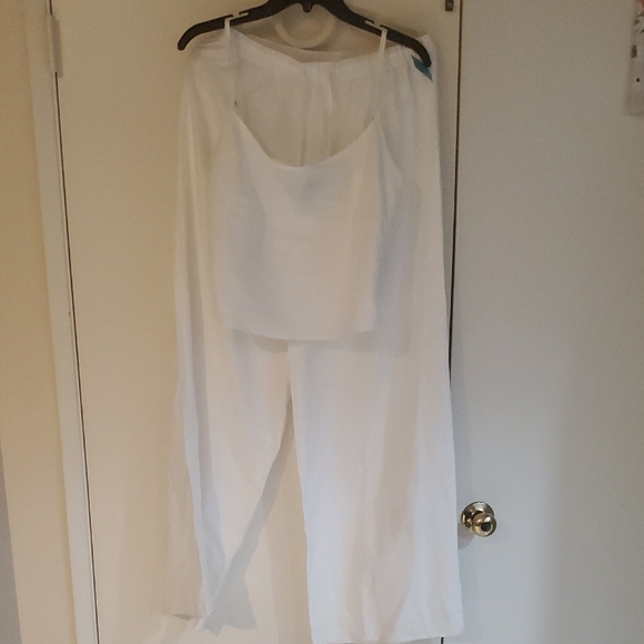 Princess Polly Paigy Set White Pant Set with Minimalist Design - Picture 5 of 14